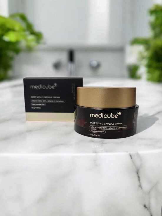 Medicube Deep Vita C Capsule Cream – izgaismojošs un atjaunojošs sejas krēms ar C vitamīnu